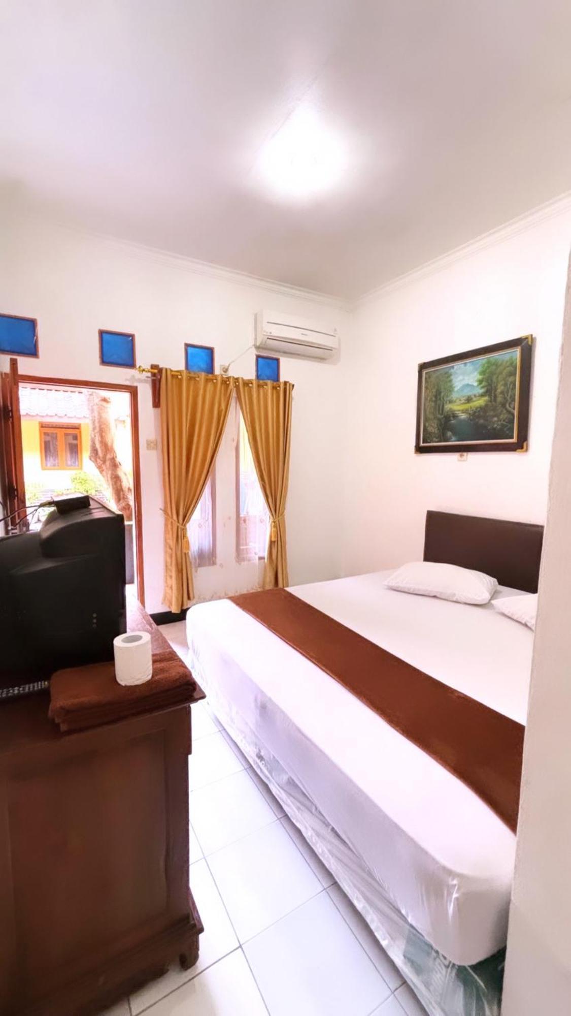 Rinjani Homestay Pangandaran Esterno foto