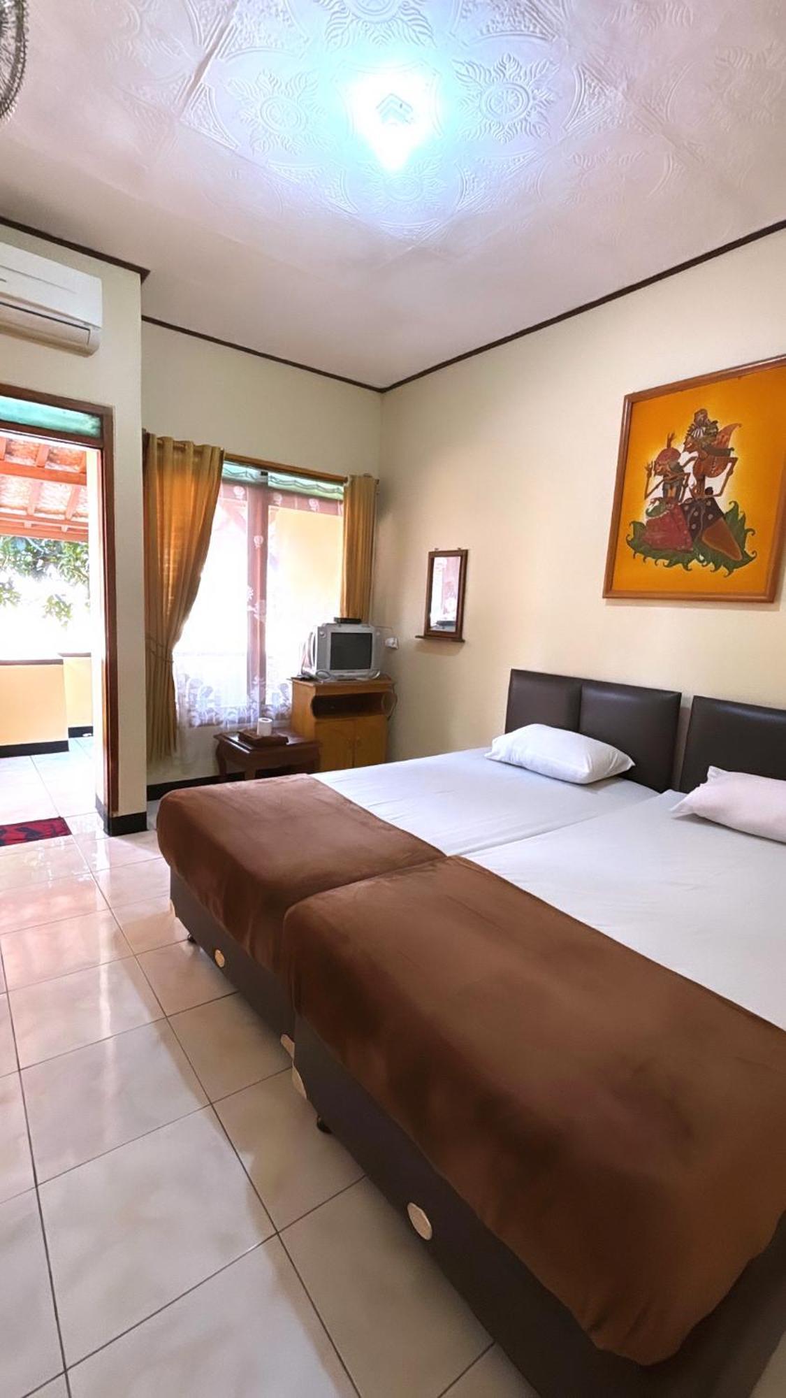 Rinjani Homestay Pangandaran Esterno foto